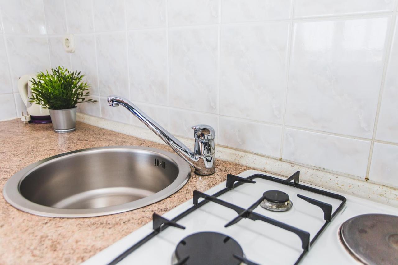 Apartmani Males Rogoznica  Eksteriør billede