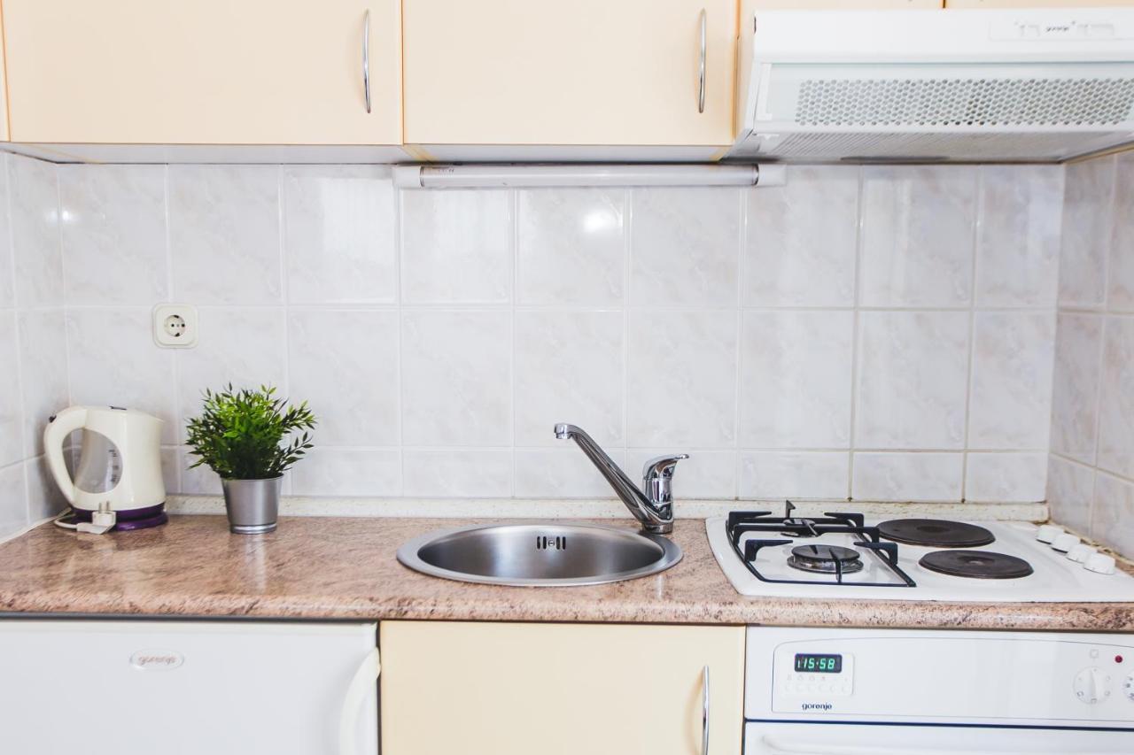 Apartmani Males Rogoznica  Eksteriør billede